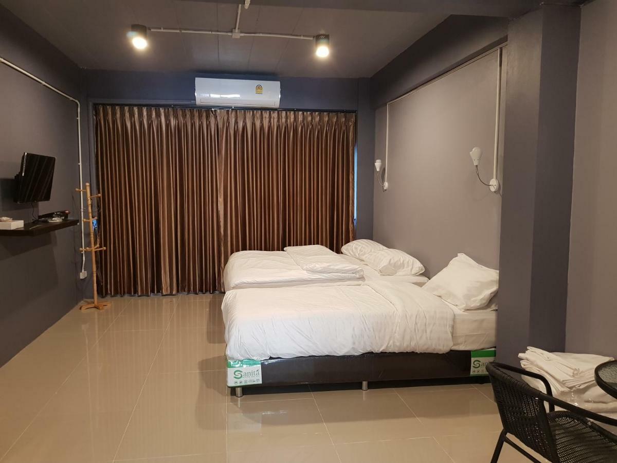 SleepCatsHostel Bangkok Exterior foto